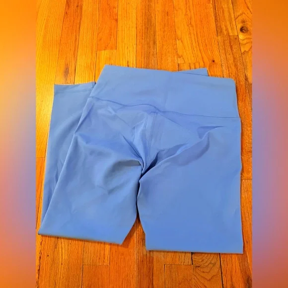 NWOT Lululemon Wunder Train HR 25” HR Pool Party Leggings Size 10!!! - Picture 4 of 5